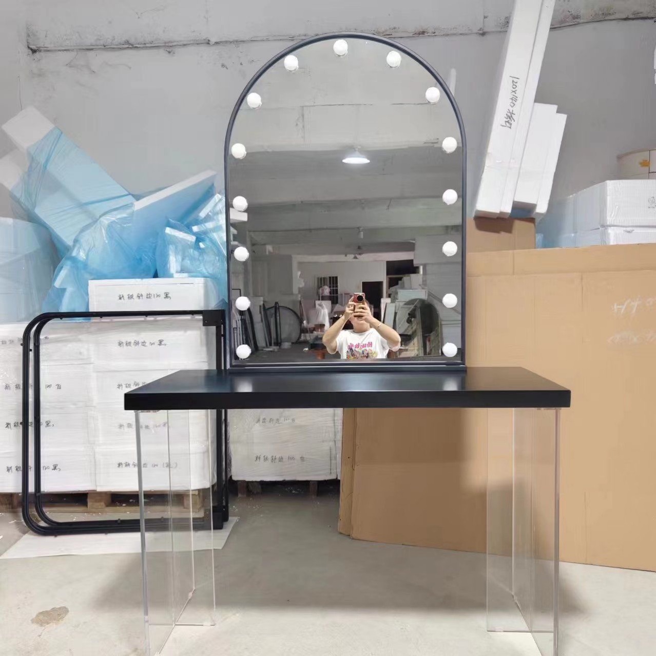 Makeup Vanity Table with Lamp  – Photo Beauty Makeup recenzja i cena