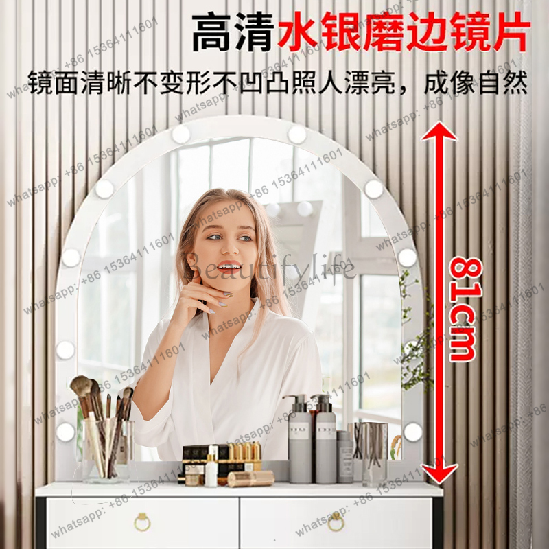 Dress table with lamp, dress,  – Beauty Makeup Training recenzja i cena