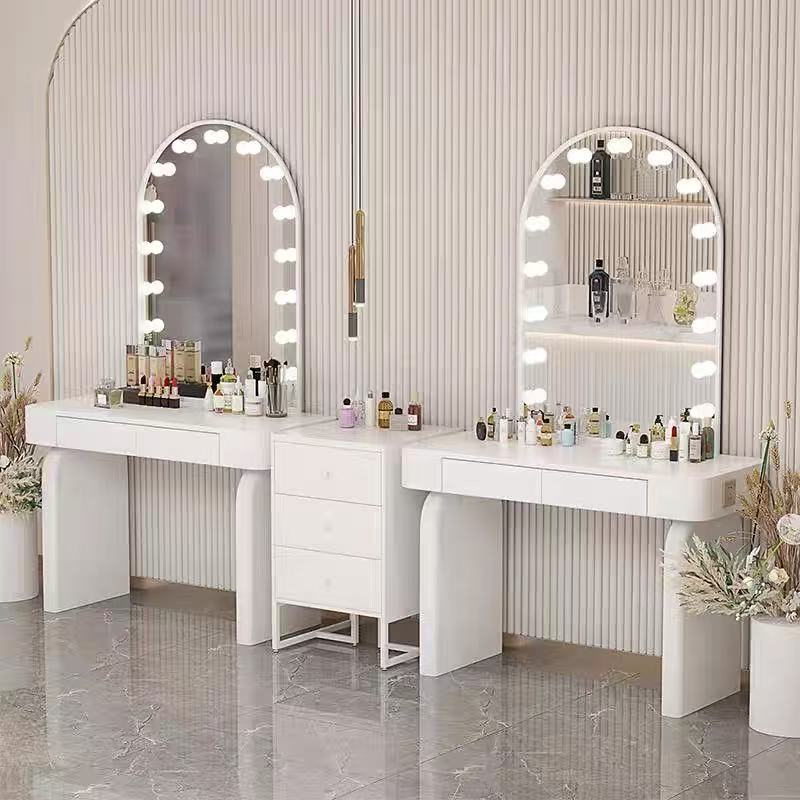 Cream Wind Studio Professional – Beauty Makeup Training recenzja i cena